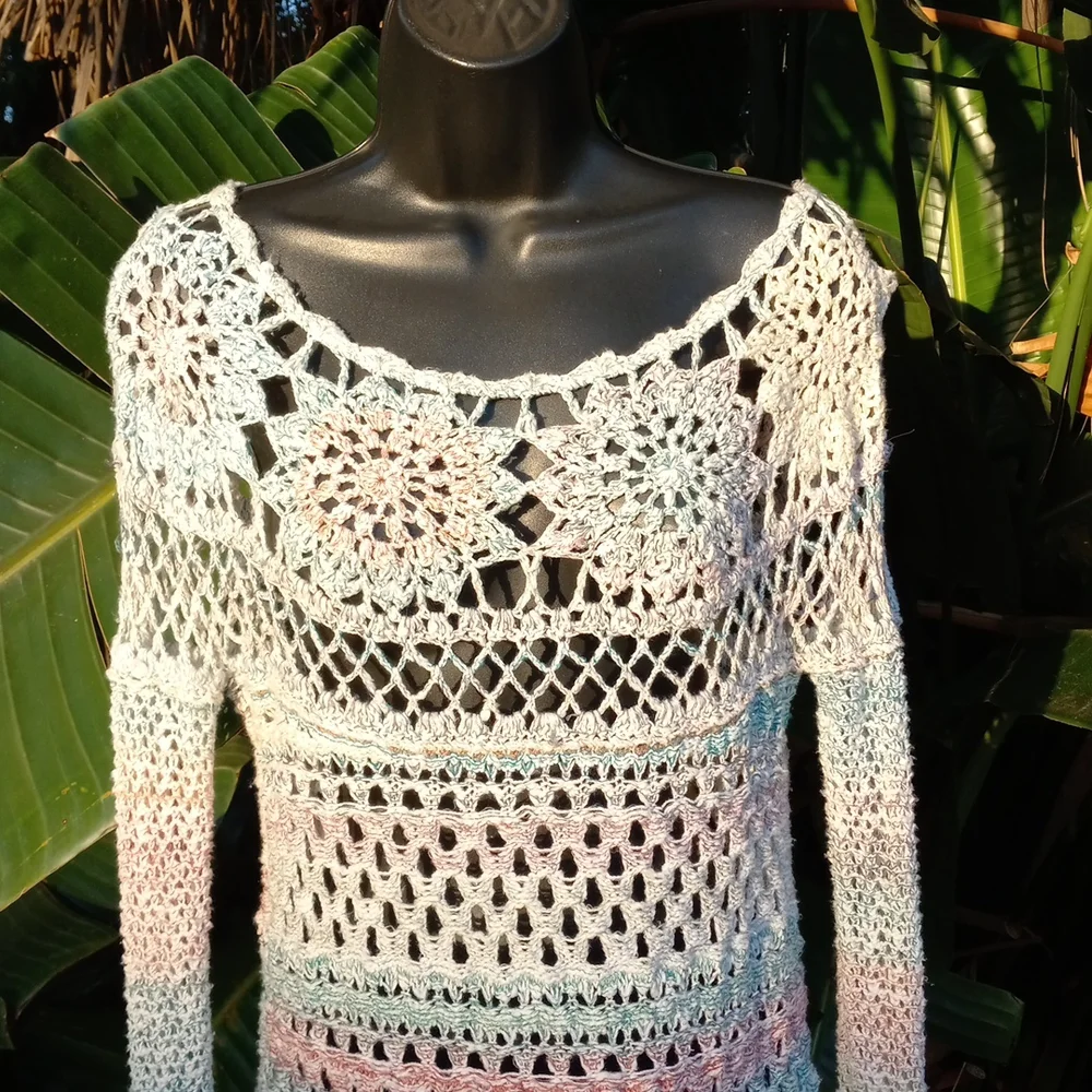 Free People crochet boat neck or off shoulder top